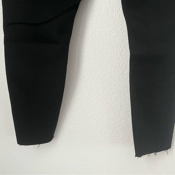 GUESS ULTRA HIGH RISE STRETCH DENIM - SUPER SKINNY Sz. 12/31 - Picture 4 of 15